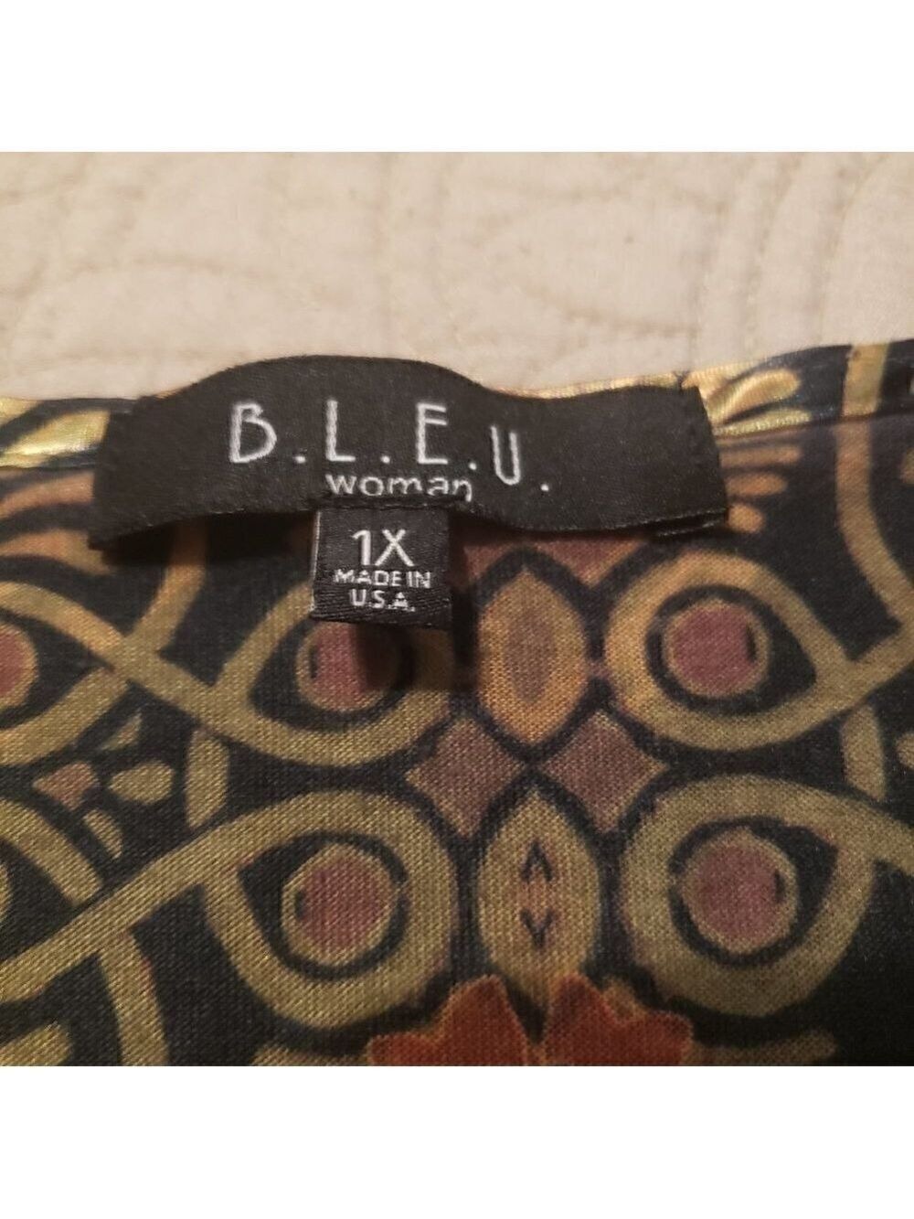 B.L.E.U. Womans Brand - Mixed Material top - Picture 4 of 6